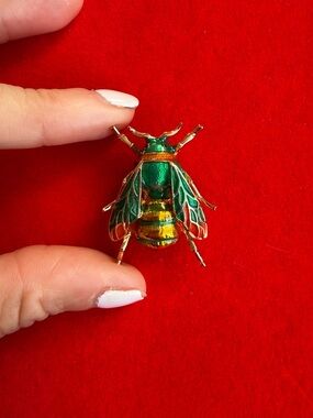 Green and Gold Enamel Bee Brooch